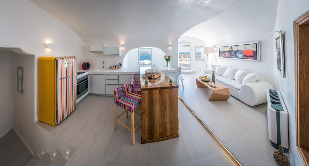 Elite Luxury Suites Oia  Bilik gambar